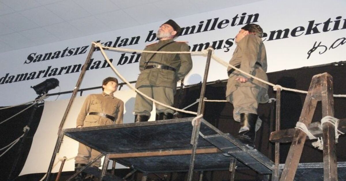 'Şu Çılgın Türkler' Bafra'da Sahnelendi