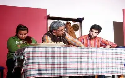 'Ocak', Bafra'da Sahnelendi Omü Bafra Meslek Yüksekokulu Tiyatro Topluluğu Tarafından Sahnelenen "Ocak" Adlı Oyun Büyük Beğeni Topladı