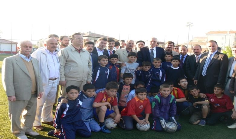 Tff Başkanı Doğan'dan Bafra Belediyespor'a Ziyaret
