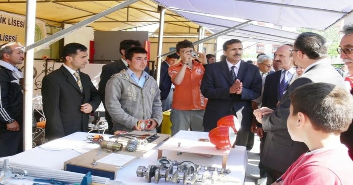 Bafra'da Yıl Sonu Sergisi