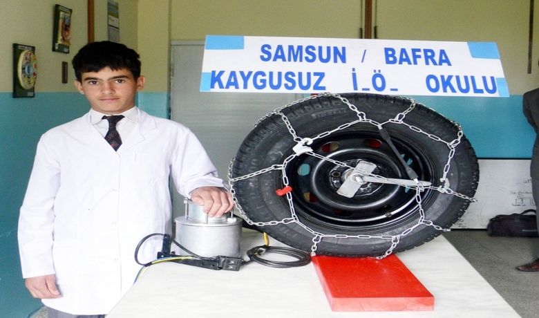 "Otomatik Kriko" Türkiye Birincisi Bafra Kaygusuz İlköğretim Okulu, "BuBenim Eserim Projesi"nde "Otomatik Kriko" Eseriye Türkiye Birincisi Oldu - Samsun'un Bafra Kaygusuz İlköğretim Okulu, 27-30 Mayıs 2008 tarihlerinde Ankara'da Milli Eğitim Bakanlığı ve TÜBİTAK işbirliğiyle ilköğretim okulları arasında düzenlenen "Bu Benim Eserim Projesi"nde "Otomatik Kriko" adlı eserle Türkiye birincisi oldu.