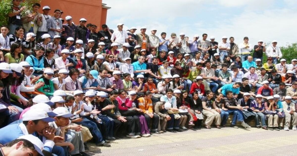 Kars'tan Bafra'ya 'Gönül Köprüsü' Milli Eğitim Bakanlığı'nın 'Gönül Köprüsü Projesi' Kapsamında Samsun'un Bafra İlçesine Kars'tan 360 Öğrenci Ve 24 Öğretmenin Geldi