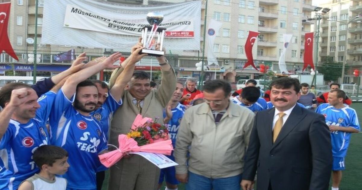 Öldürülen Teknik Adamların Anısına Futbol Turnuvası