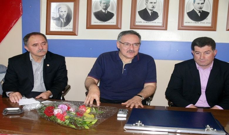 Chp'li Haluk Koç Samsun'da Chp Samsun Milletvekili Prof.Dr. Haluk Koç: "Ben Chp'de Doğdum, Chp'de Öleceğim" - Cumhuriyet Halk Partisi (CHP) Samsun Milletvekili Prof. Dr. Haluk Koç, "Ben CHP'de doğdum, CHP'de öleceğim" dedi.