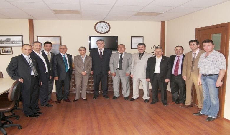 Bafra Tso Akredite Oda Olmaya Hak Kazandı - Türkiye Odalar ve Borsalar Birliği'nin(TOBB) akredite sürecinde olan 16 oda arasında yer alan Bafra Ticaret ve Sanayi Odası (TSO), akredite oda olmaya hak kazandı.