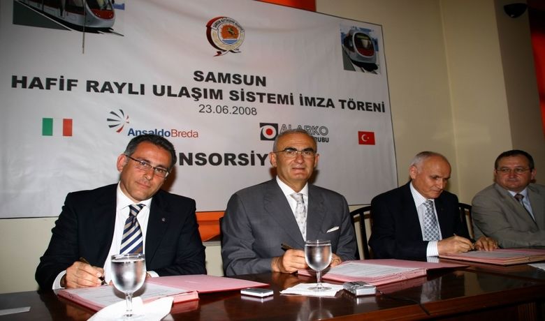 Samsun Raylı Sistem Sözleşmesi İmzalandı Büyükşehir Belediyesi İle 156 Milyon Euroluk HafifRaylı Sistem Projesi'nin Yapım İhalesini Kazanan Alsim Alarko Ansaldobreda Konsorsiyumu Arasında Sözleşme İmzalandı - Samsun Büyükşehir Belediyesi ile toplam 156 milyon euroluk 'Hafif Raylı Sistem Projesi'nin yapım ihalesini kazanan Alsim Alarko Ansaldobreda Konsorsiyumu arasında sözleşme imzalandı.