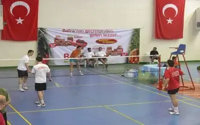 Balkan Badminton Şampiyonası Başladı '19 Yaş Altı Balkan Badminton Şampiyonası', Samsun'un Bafra İlçesinde Başladı