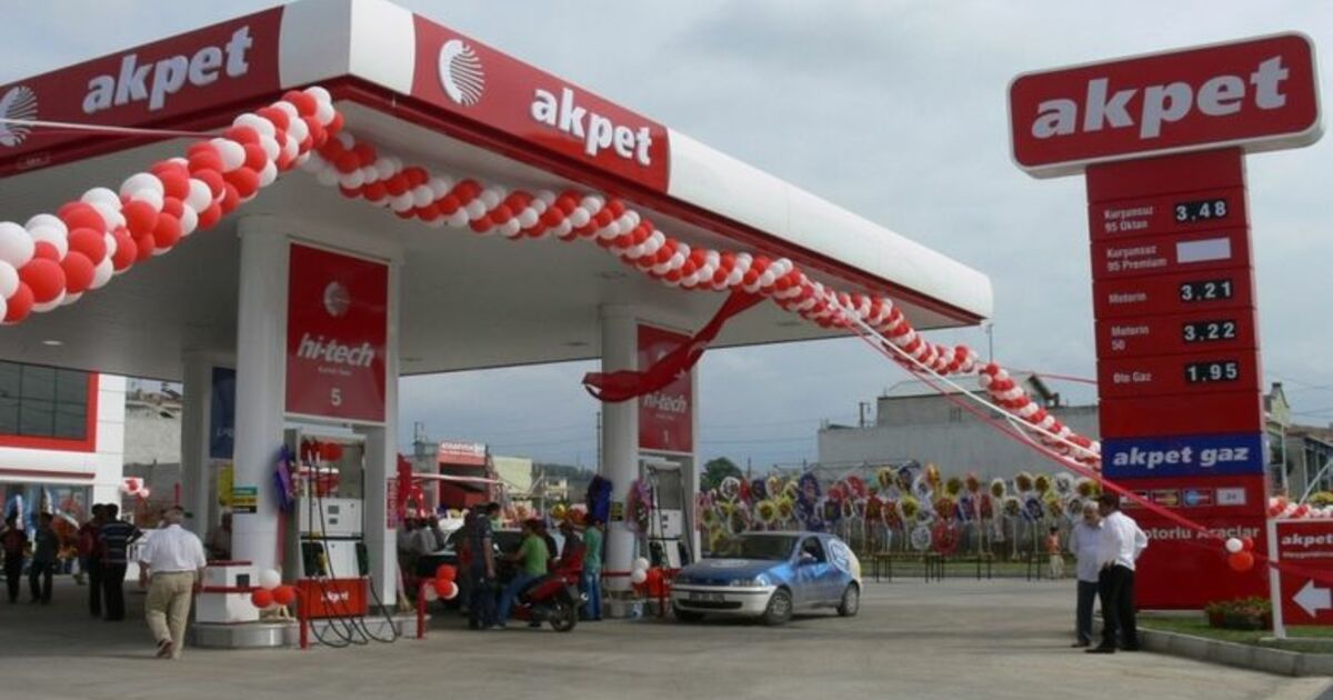 Kurumahmutoğlu Akpet Hizmete Girdi Samsun'un Bafra İlçesi'nde, Akpet Akaryakıtın 704. İstasyonu Kurumahmutoğlu Ailesi Tarafından Açıldı