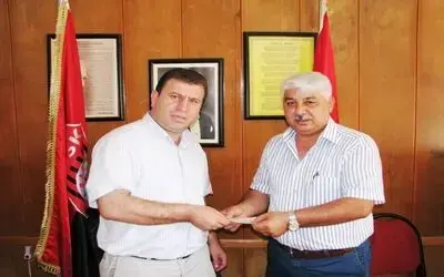 Tff 3. Lig Bafra Belediyespor'a İşadamlarından Destek İstanbul'da Yaşayan Bafralı 3 İşadamı, Bafra Belediyespor'a Gelir Sağlamak İçin '200 Altın Adam' Kampanyası Başlattı