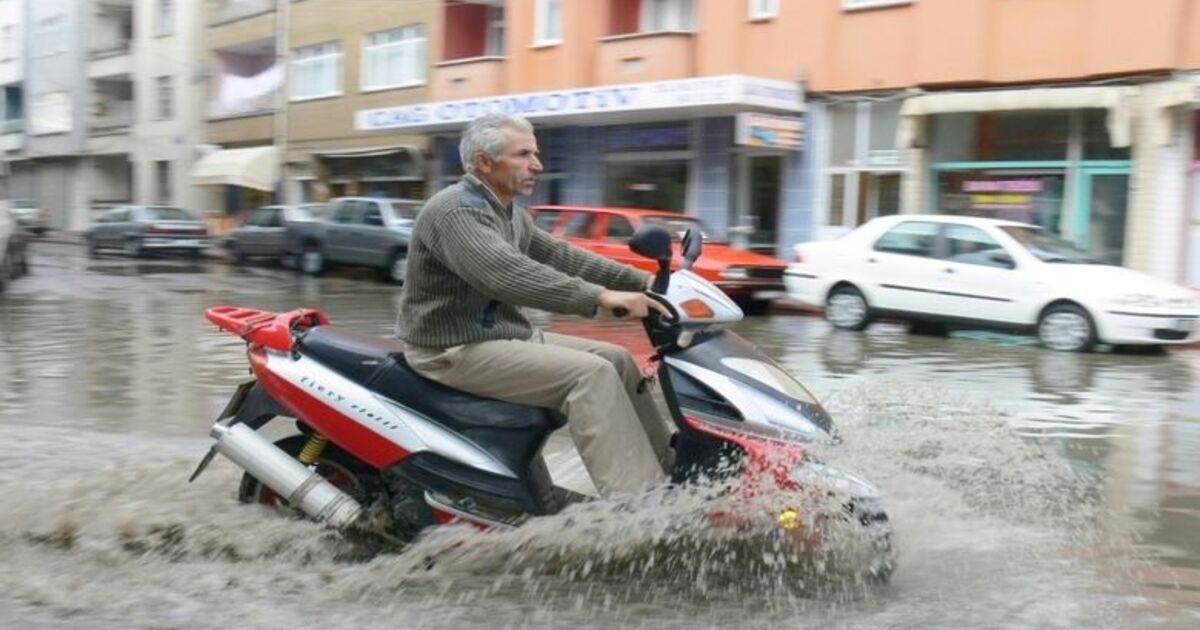 Bafra'da Yaz Yağmuru