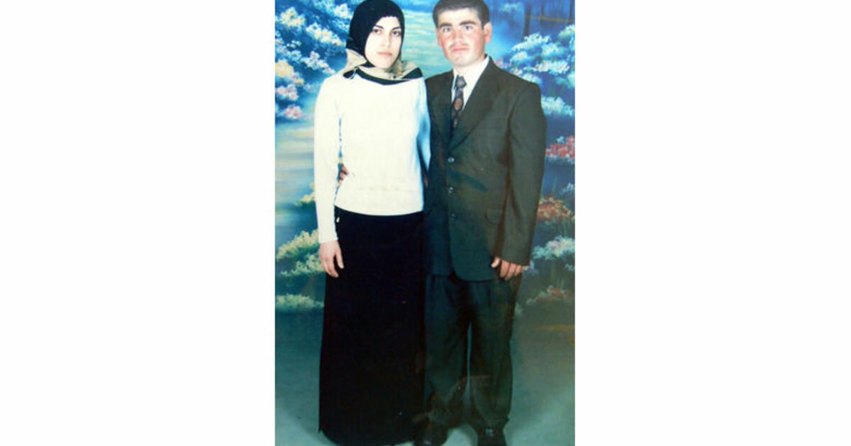 "Evli Genç Kadın 20 Bin Ytl İle Kaçtı" İddiası