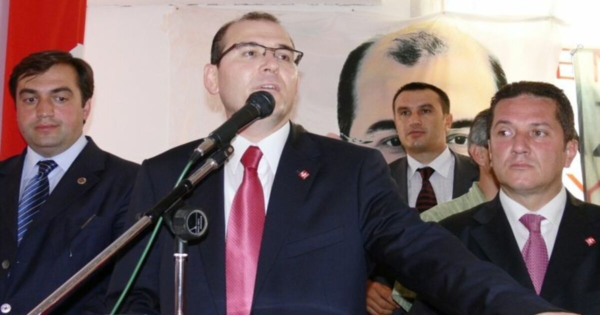 Soylu'dan Baykal'a Eleştiri Dp Genel Başkanı Süleyman Soylu: "Baykal, Yaptığı Muhalefetlerle Bir Yaraya Bile Merhem Olamadı, Ülkeye De Bir Çivi Çakmadı"