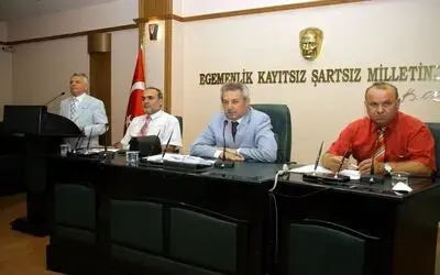 Mecliste Sular Duruldu İl Genel Meclisi’nde 2 Gündür Devam Eden 'Dönmeler' Tartışmasının Yerini Gündem Maddeleri Aldı