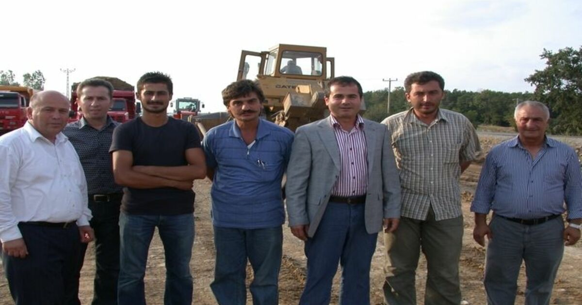 Bafra Yolu 2008'de Tamam Ak Parti Samsun Milletvekili Suat Kılıç: "Para, Pul Problemi Yok. 17 Milyon Ytl Nakit Var. Erteleme, Tehir, Gecikme Gibi Kelimeleri Duymak Bile İstemiyorum. Bu Yol Yıl Sonuna Yetişecek"