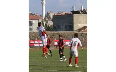 Tff 3. Lig Bafra Belediyespor: 2 - Erzincanspor: 1