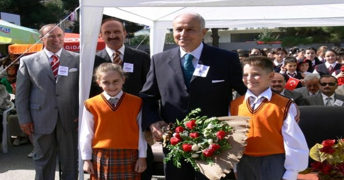 Bafra'da 2008-2009 Eğitim-öğretim Yılı Törenle Başladı