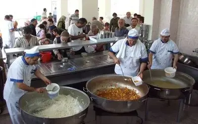 Bafra Belediyesi Her Gün 2 Bin Kişiye İftar Veriyor