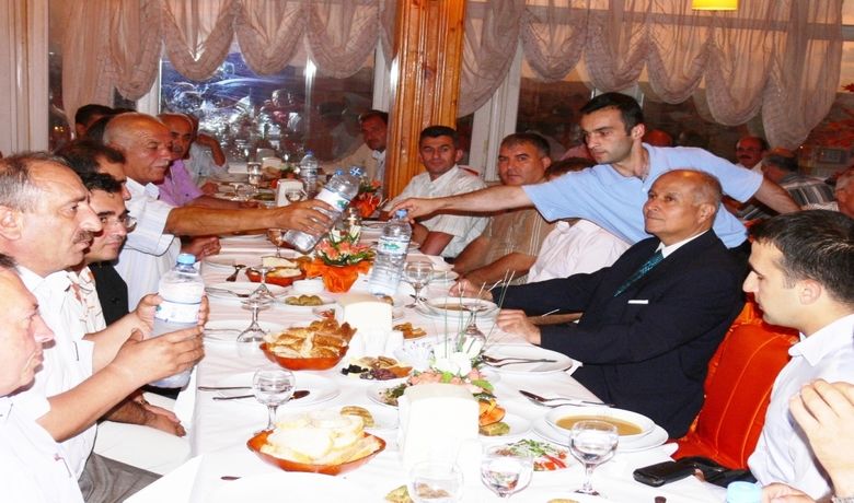 Muhtarlardan Kaymakama ‘hoş Geldin’ İftarı