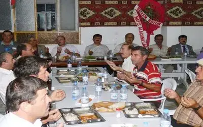 Bafra Alaçamlılar Derneği'nden İftar Yemeği
