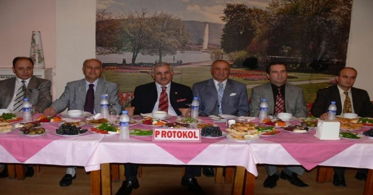 Esnaflar İftarda Buluştu
