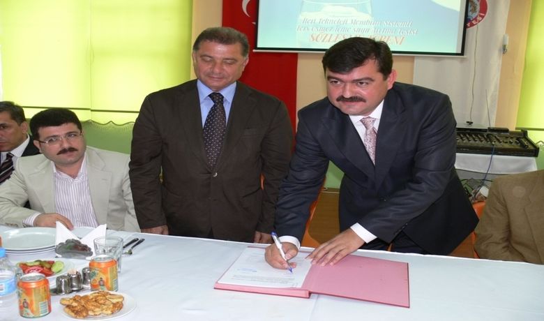 Bafralılar 6 Ay Sonra Musluktan Su İçebilecek Samsun'un Bafra İlçesinin En Önemli Sorunu Olanİçmesuyu Probleminin Çözümü İçin Bafra Belediyesi, Mpe Mühendislik Dış Tic. A.ş. İle Sözleşme İmzaladı - Samsun'un Bafra ilçesinin en önemli sorunu olan içme suyu probleminin çözümü için Bafra Belediyesi, MPE Mühendislik Dış Tic. A.Ş. ile sözleşme imzaladı.