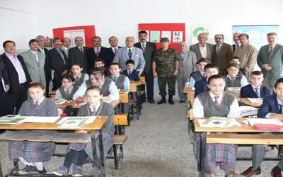 Kaymakam Boyacı'dan İlk Köy Ziyareti Samsun'un Bafra İlçe Kaymakamı Ayhan Boyacı, İlçeye Bağlı 4 Köyü Ziyaret Ederek, Köylülerin Sorunlarını Dinledi
