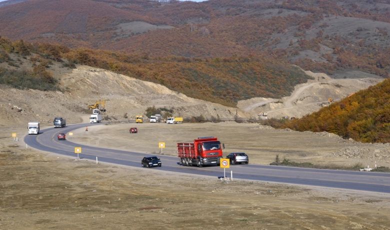 Karayolları Bölge Müdürlüğü Çalışmaları - Karayolları 7. Bölge Müdürlüğü çalışmalarını sürdürüyor.