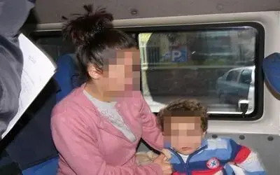 Samsun'da "Spatula 55" Operasyonu Uyuşturucu Satıcılarına Yönelik Düzenlenen Operasyonda 5.5 Kilo Esrarla Ele Geçirilirken, 25 Kişi Gözaltına Alındı