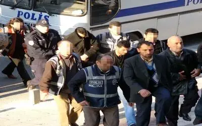 "Spatula 55" Operasyonu Zanlıları Adliyede Samsun'da 18.5 Kilo Esrar Ve 8 Bin Ytl Sahte Parayla Yakalanan 27 Kişi, Bugün Samsun Adliyesi'ne Sevk Edildi
