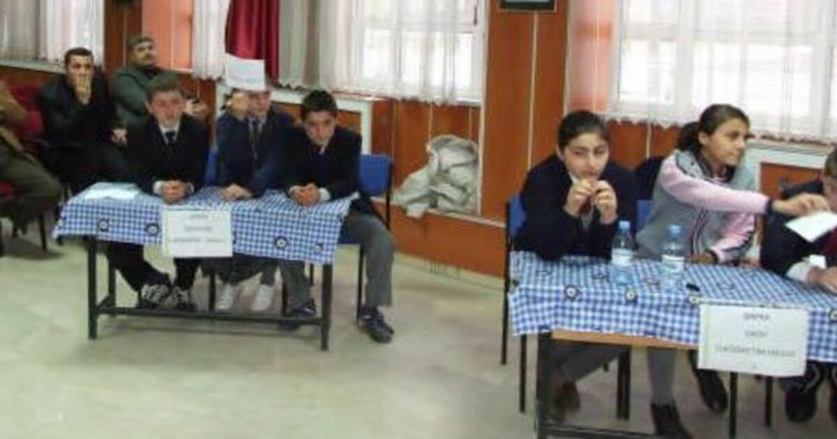Fatih İlköğretim Bilgi Yarışması Birincisi Oldu