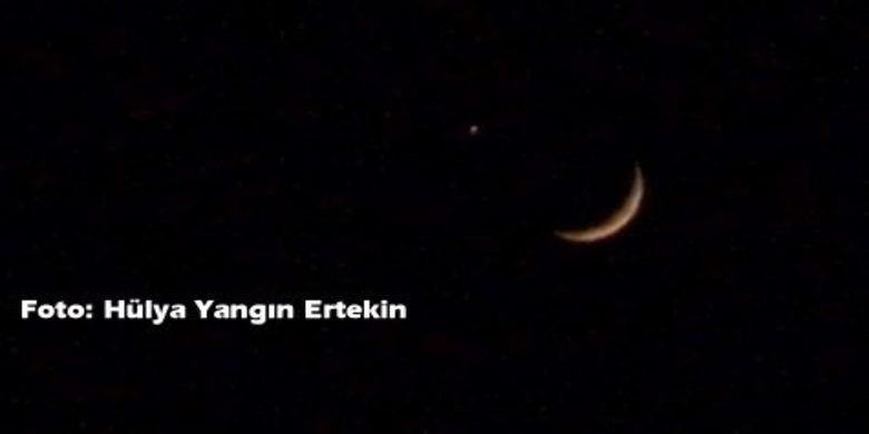 Gökyüzünde Ay Ve Yıldız Şenliği - Gökyüzünde Ay ve Yıldız`ın yan yana gelmesi, Türkiye`nin birçok noktasında olduğu gibi Samsun`da da ilgiyle izlendi.