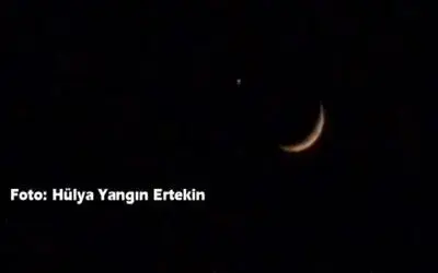 Gökyüzünde Ay Ve Yıldız Şenliği