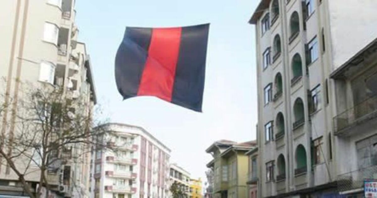 Bafra Bayraklarla Donatıldı