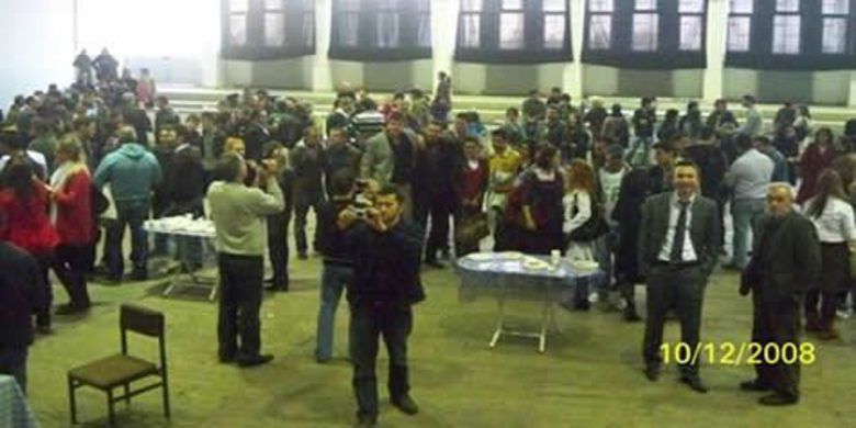 Bafra Anadolu Lisesi 2. Pide Günü - Bafra Anadolu Lisesi mezunları kurban bayramında bir araya geldi.