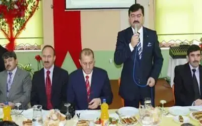 Bafra İmam Hatip Mezunları Yemekte Buluştu