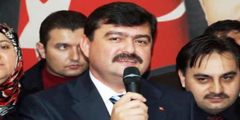 Şükrü Neiş Tek Aday - Bafra AK Parti`de dün Belediye Başkanlığı aday adaylığı başvuru süreci sona erdi. Mevcut Belediye Başkanı Şükrü Neiş tek aday.