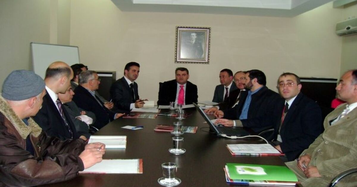 Samsun Organik Fuar Yolunda Samsun, İl Özel İdaresi Öncülüğünde Organik Tarımla İlgili Almanya Ve İstanbul'da İki Ayrı Fuara Katılacak İl Özel İdare Genel Sekreteri Aslan Karanfil: "Organik Tarımın Güneşi Samsun'da Doğacak"