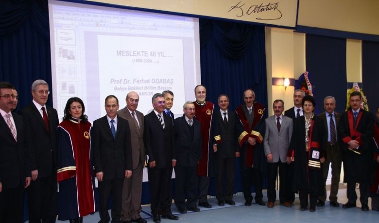 Tarım Öğretiminin 163. Yılı Omü Ziraat Fakültesi Dekanı Prof. Dr. Kuran: "Samsun Bölgesinin TarımsalPotansiyeli Ve Tarıma Dayalı Sanayinin Geliştirilmesine Katkısı Önemli Olmakla Birlikte Sınırlı Olmanın Ötesine Geçemedi" - Ondokuz Mayıs Üniversitesi (OMÜ) Ziraat Fakültesi'nde, tarım öğretiminin 163. yılı dolayısıyla program düzenlendi.