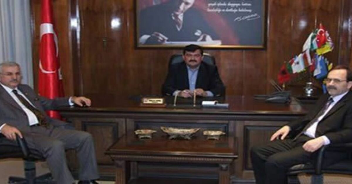 Ahmet Yeni`den Başkan Neiş`e Ziyaret