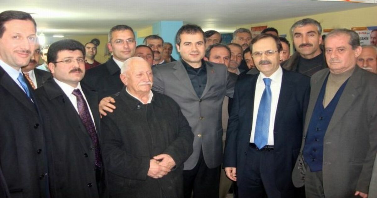 Bafra İçin Dev Projeler Ak Parti Tanıtım Ve Medya Başkan Yardımcısı Samsun Milletvekili Suat Kılıç: "Bafra'ya Önümüzde Ki 5 Yıl İçerisinde 672 Konutluk Toki, 250 Yataklı Hastane, Otobüs Terminali, Adalet Sarayı Ve Sebze-meyve Hali Yapılacak"