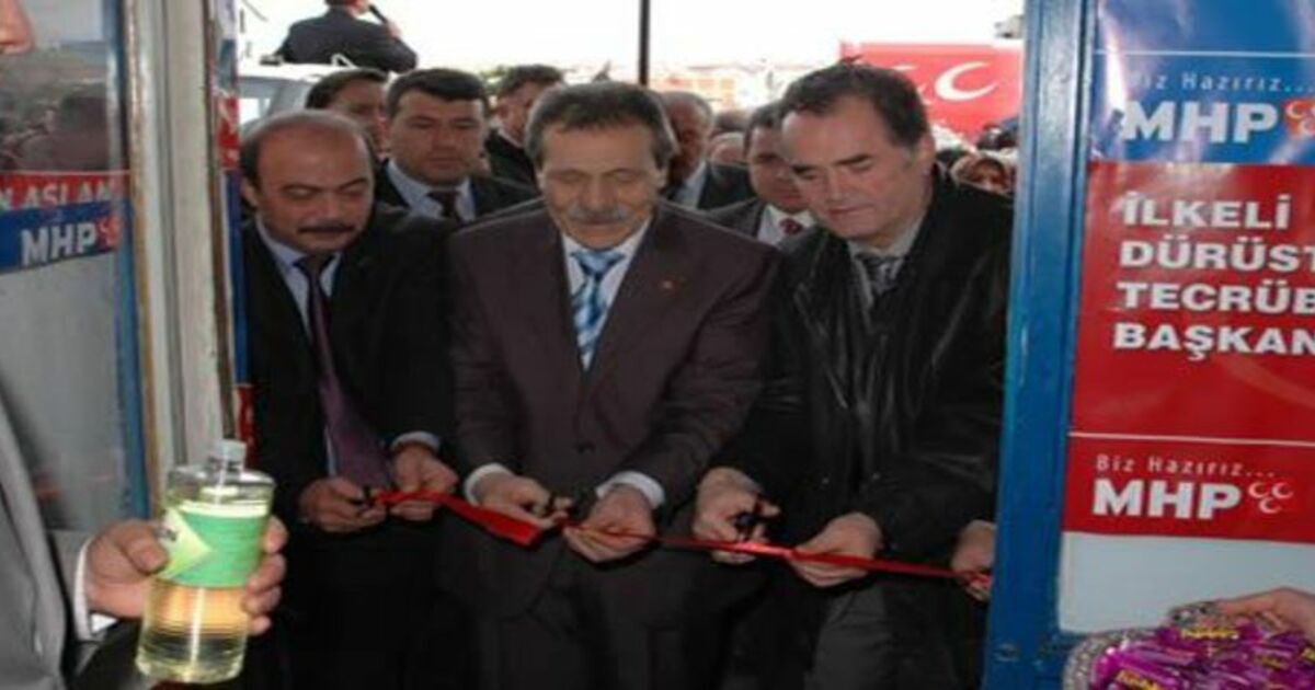 Mhp`den Coşkulu Seçim Bürosu Açılışı