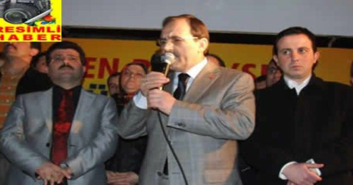 Ak Parti İlk Mitingini Fatih Mahallesinde Yaptı