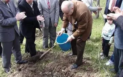 Kaymakam Boyacı Meyve Fidanı Dikti