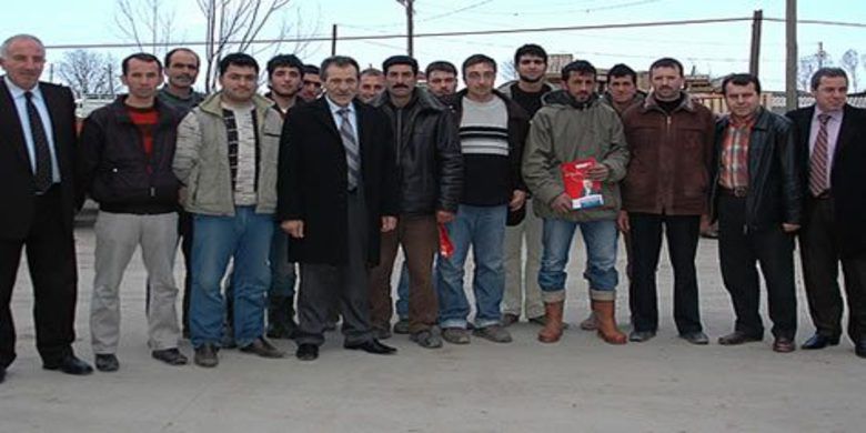 Aslan Ziyaretlerine Devam Ediyor - MHP Bafra Belediye Başkan Adayı Hasan Aslan esnaf ve kamu ziyaretlerinde devam ediyor.