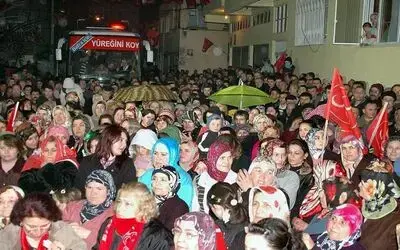 Hasan Aslan'dan Açık Hava Toplantıları Mhp Bafra Belediye Başkan Adayı Hasan Aslan: "Belediyenin Kaynakları Düzgün Yönetilirse Yapılmayacak İş Yoktur"