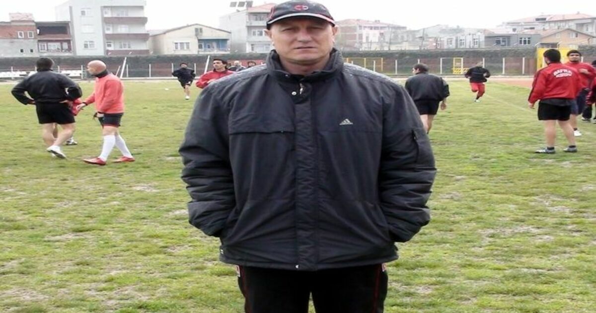 Tff 3. Lig Yükselme Grubu Bafra Belediyespor, Tavşanlı Belediyesi Tki Linyitspor Maçına Kilitlendi Teknik Direktör Osman Kastan: "Hedefimiz Play-off Maçlarına Kalmak"
