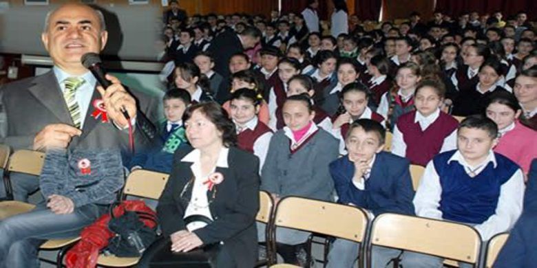Kanser Oluşumunda En Önemli Etken Sigara - Samsun Lösemili ve Kan Hastalıklı Çocuklar Derneği (LÖSAM) Başkanı Prof. Dr. Davut Albayrak, kanserin oluşmasındaki en önemli etkenin sigara olduğunu söyledi.