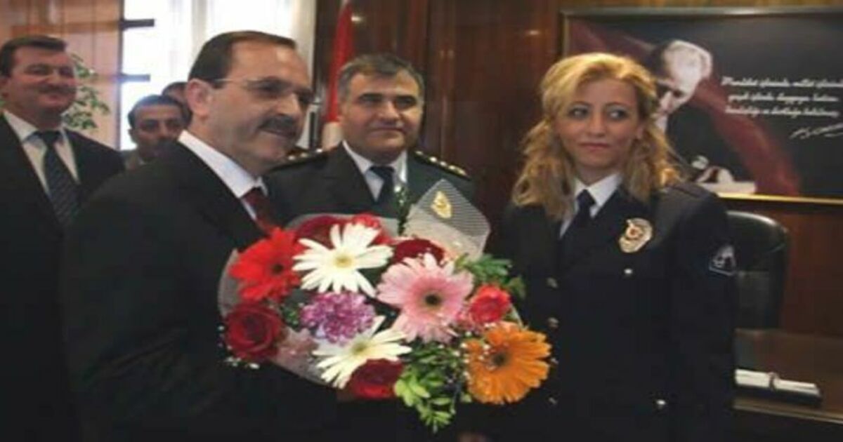 Zihni Şahin Ziyaretci Akınına Uğradı