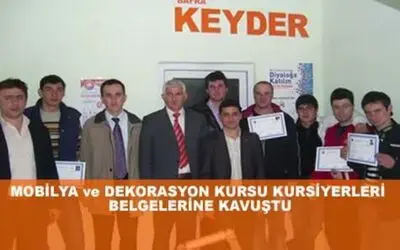 Kursiyerler Belgelerine Kavuştu
