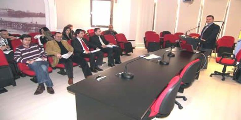 Bafra Tso Personeli Hizmet İçi Eğitimlerde - Samsun ili Çarşamba Ticaret ve Sanayi Odası Meclis Toplantı Salonunda gerçekleşen Eğitim Semineri`ne Bafra Ticaret ve Sanayi Odası Personeli ile Çarşamba Ticaret ve Sanayi Odası Personeli katıldı.